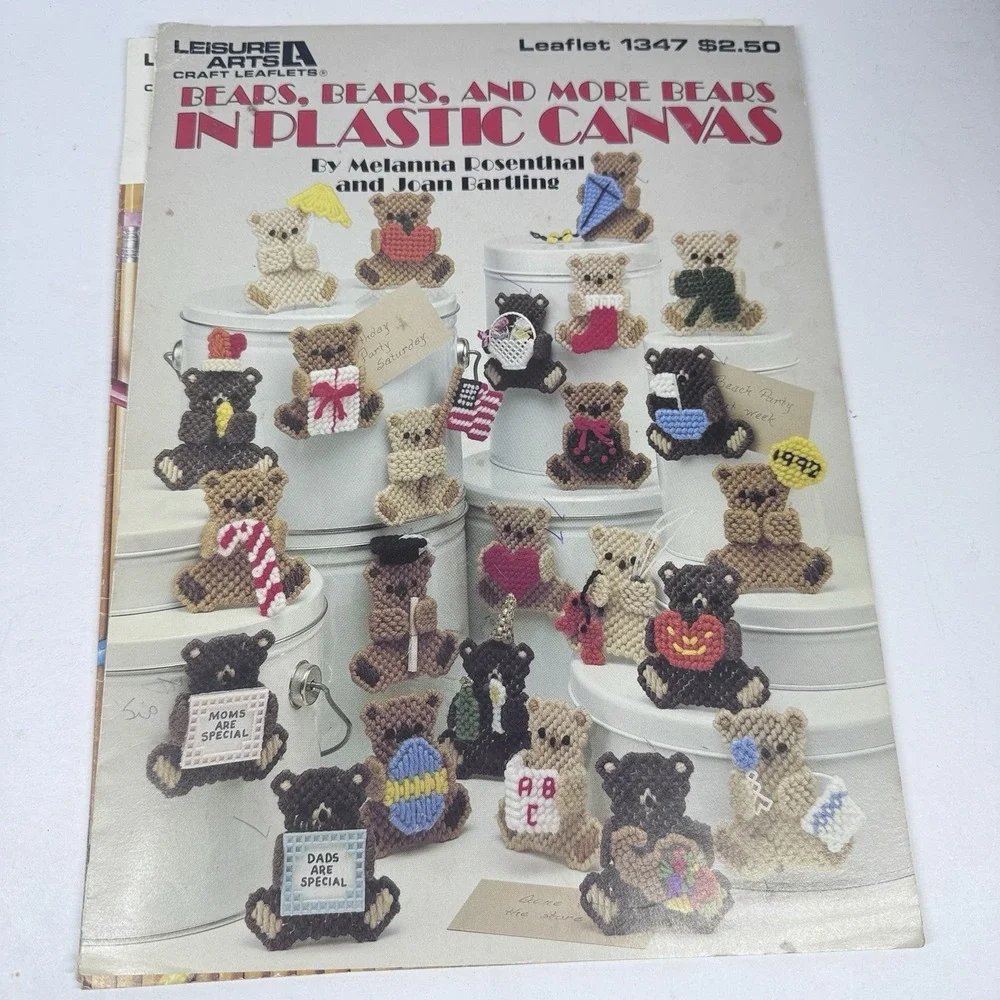 Vintage Plastic Canvas Pattern‎ Book Lot Magnets Pencil Toppers Bears Leisure